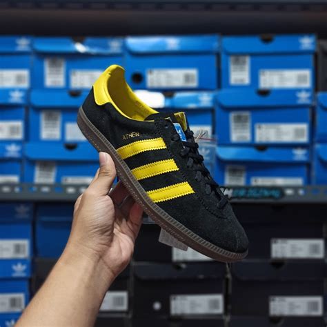 adidas h01812 price.